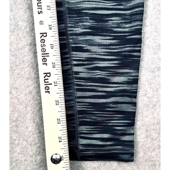 $$SOLD:SE-WHSLE 052825$$ Animal Print Compression Leggings Sporty - Picture 8 of 13